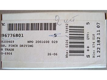 Sony 3-967-768-01 Gear, Pinch Driving